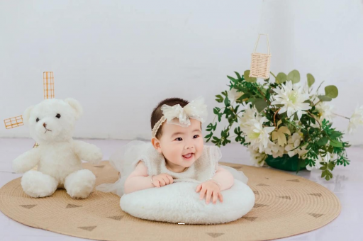 黔南四个月的孕妇肚子疼